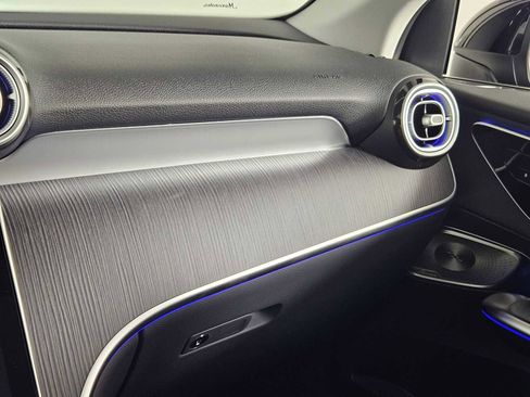 New 2025 Mercedes-Benz GLC 350e 4MATIC image 39