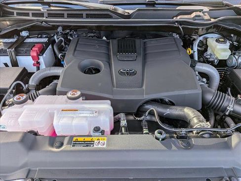 New 2026 Toyota Tundra SR5 AWD/4WD image 16