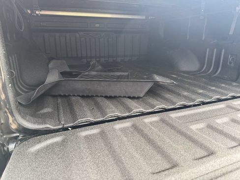 Used 2018 Chevrolet Colorado ZR2 AWD/4WD image 11