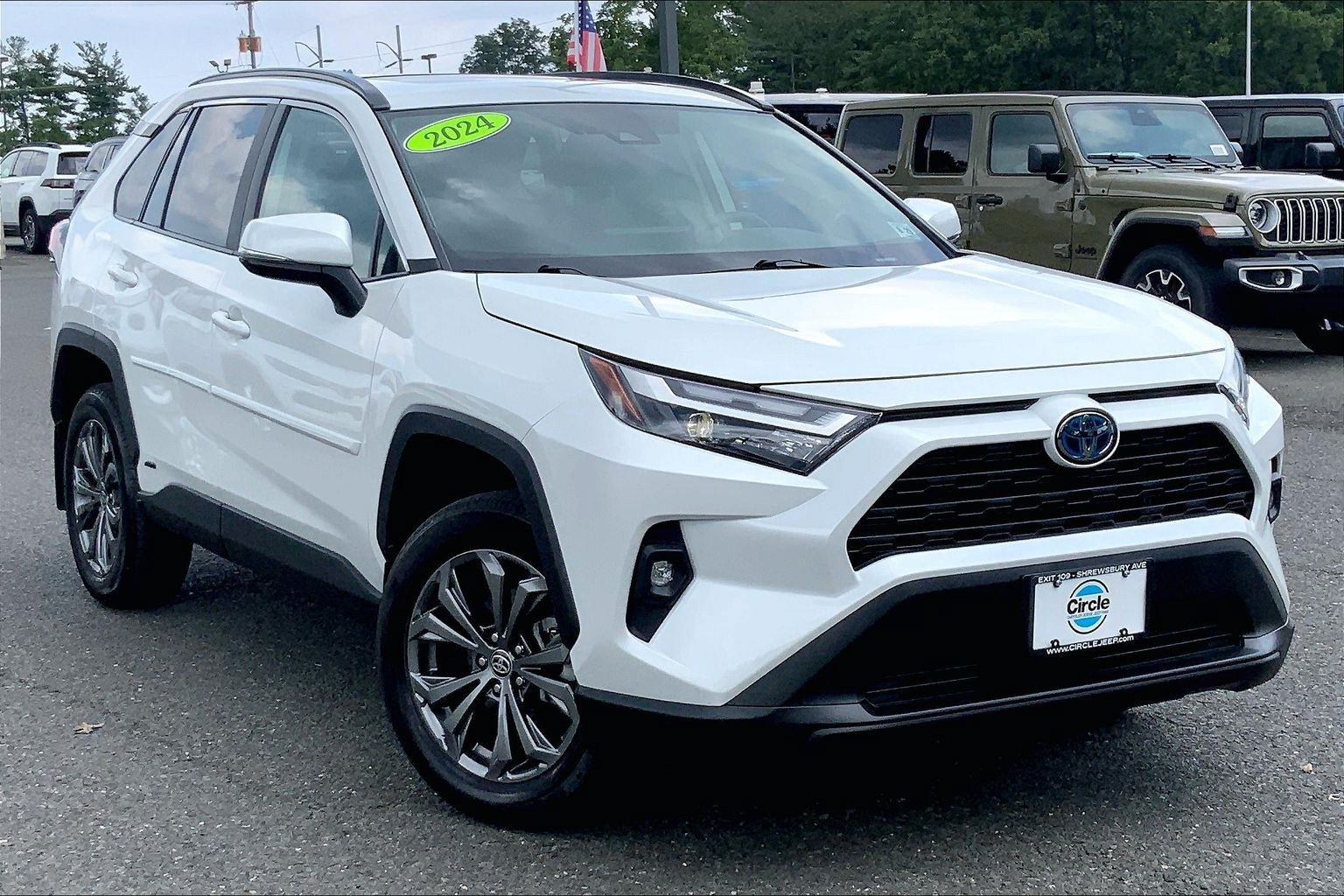 Used 2024 Toyota RAV4 XLE Premium w/ Weather Package AWD/4WD image 2