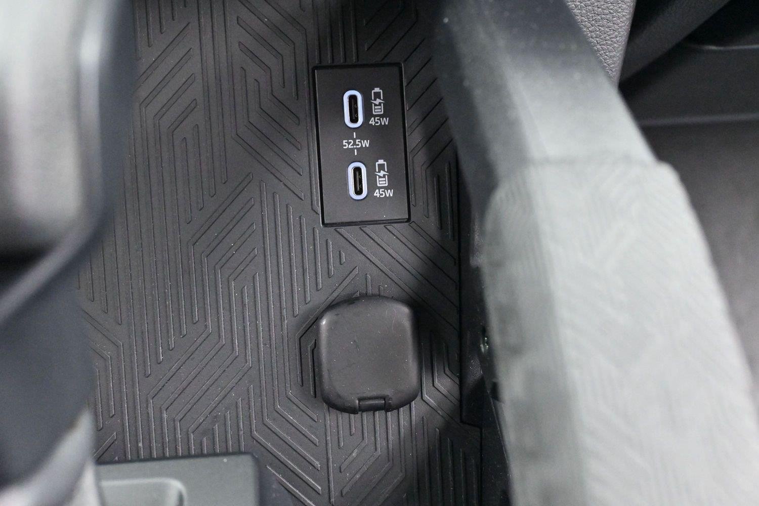 Used 2024 Toyota Tacoma SR AWD/4WD image 24