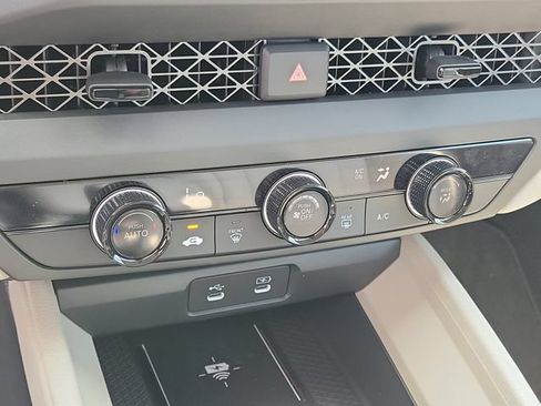 New 2026 Honda Accord LX image 13