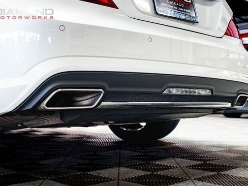 Used 2015 Mercedes-Benz SL 550 image 41