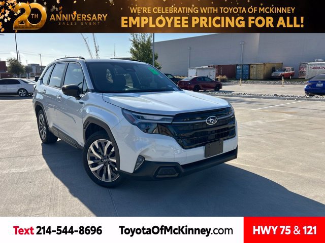 Used 2025 Subaru Forester Touring AWD/4WD image 1