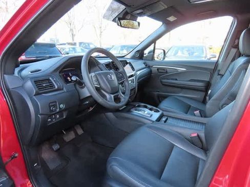 Certified 2023 Honda Passport EX-L image 2