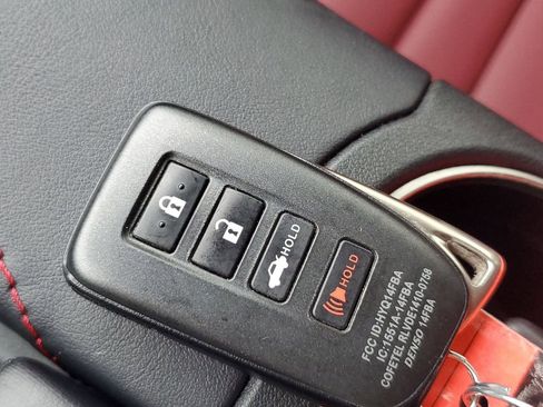 Used 2020 Lexus IS 350 F Sport image 40