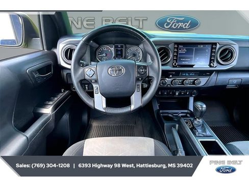 Used 2023 Toyota Tacoma TRD Sport w/ Advanced Technology Package AWD/4WD image 5