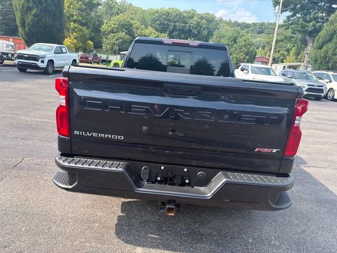 Used 2023 Chevrolet Silverado 1500 RST w/ Convenience Package II AWD/4WD image 4