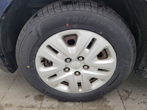 Used 2019 Dodge Journey SE image 31