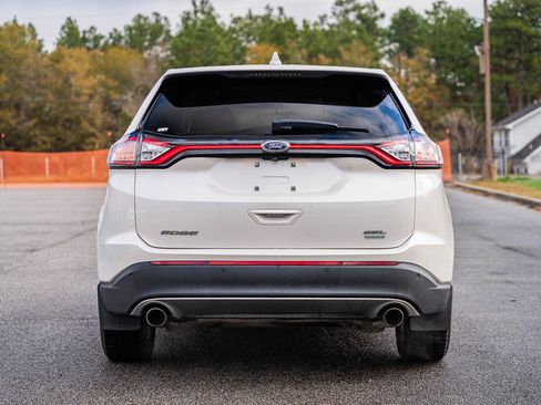 Certified 2017 Ford Edge SEL w/ Equipment Group 201A image 6