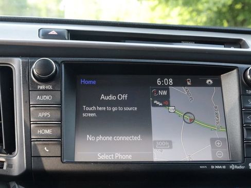 Used 2016 Toyota RAV4 Limited FWD image 25