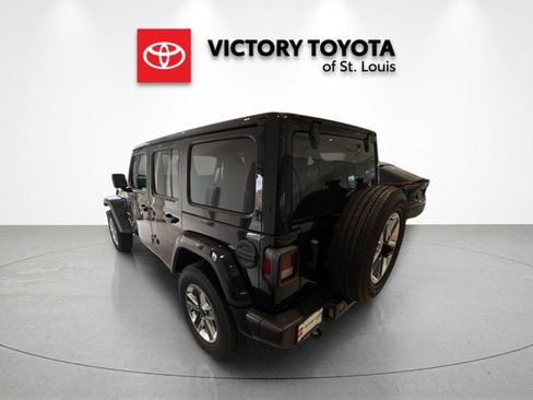 Used 2023 Jeep Wrangler Unlimited Sahara AWD/4WD image 5