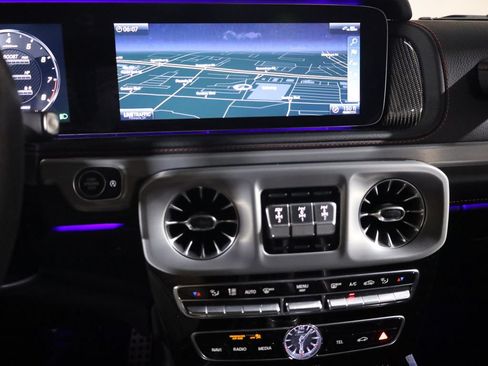 Certified 2022 Mercedes-Benz G 63 AMG 4MATIC image 31