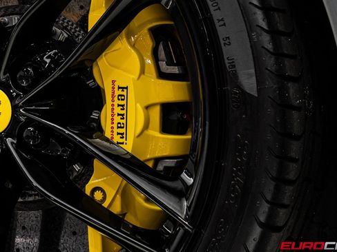 Used 2018 Ferrari 488 GTB image 25