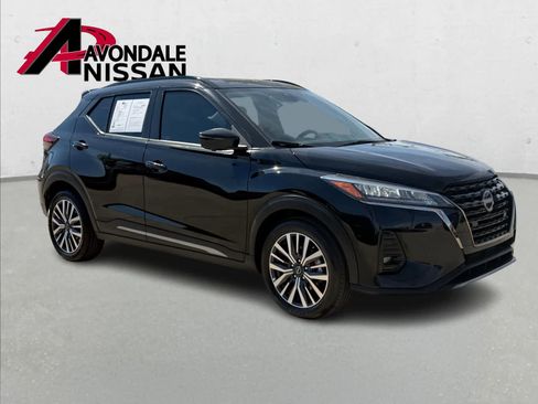 Certified 2024 Nissan Kicks SR image 6