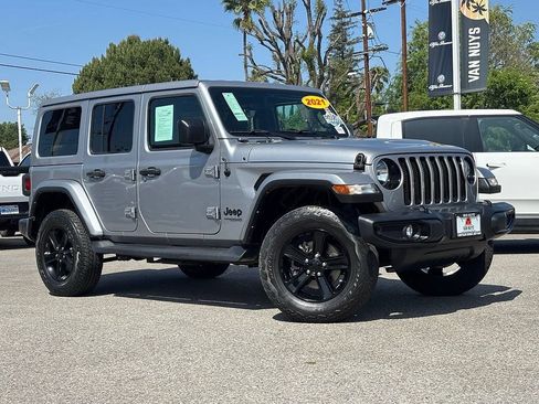 Used 2021 Jeep Wrangler Unlimited Sahara AWD/4WD image 1