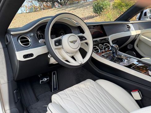New 2026 Bentley Continental GT Azure image 17