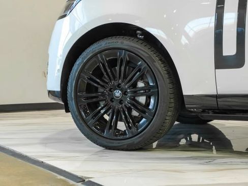 Used 2024 Land Rover Range Rover SE AWD/4WD image 66