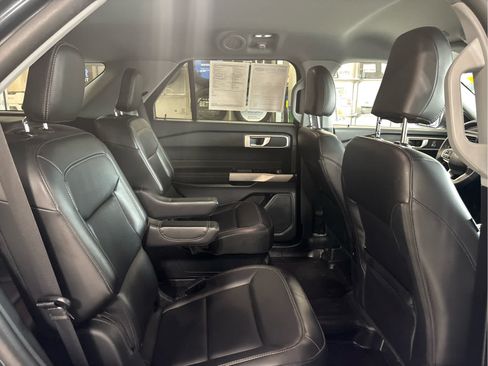 Certified 2024 Ford Explorer XLT w/ Equipment Group 202A AWD/4WD image 44