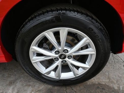 Used 2025 Audi Q3 2.0T Premium AWD/4WD image 13