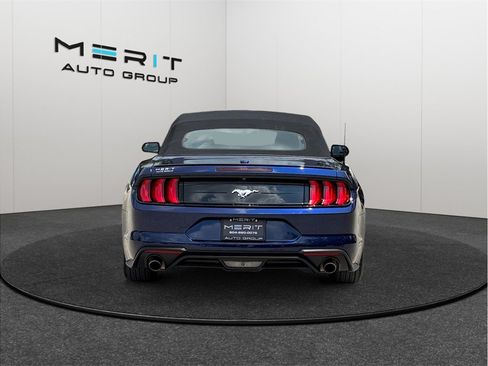 Used 2020 Ford Mustang Premium RWD image 8