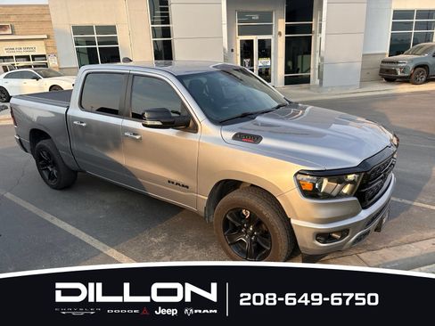 Used 2022 RAM 1500 Big Horn AWD/4WD image 3