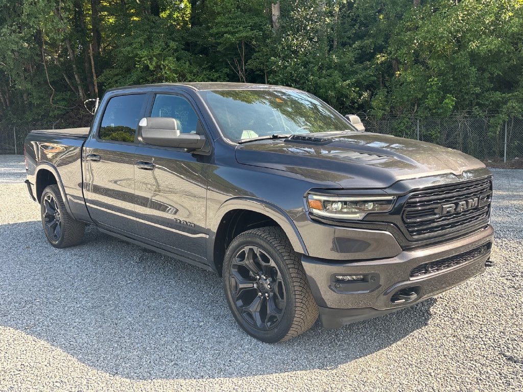 Used 2022 RAM 1500 Limited AWD/4WD image 2