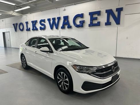 Certified 2024 Volkswagen Jetta S FWD image 2