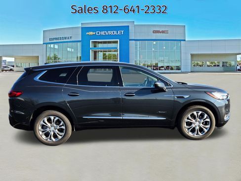 Used 2019 Buick Enclave Avenir w/ Avenir Technology Package image 8