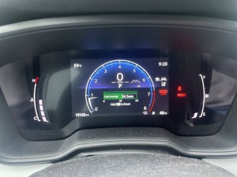 Used 2025 Toyota Corolla SE w/ SE Premium Package FWD image 14