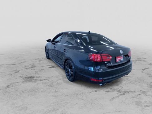 Used 2012 Volkswagen Jetta GLI FWD image 7
