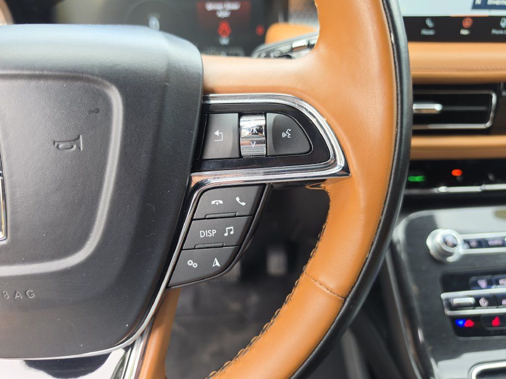 Used 2023 Lincoln Nautilus Black Label AWD/4WD image 28