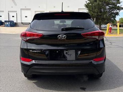 Used 2017 Hyundai Tucson SE FWD image 5