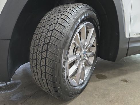 Used 2022 GMC Terrain SLT AWD/4WD image 31