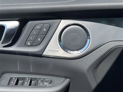 New 2026 Buick Enclave Avenir w/ Super Cruise Package image 22