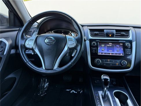 Used 2018 Nissan Altima 2.5 SR w/ SR Special Edition FWD image 14