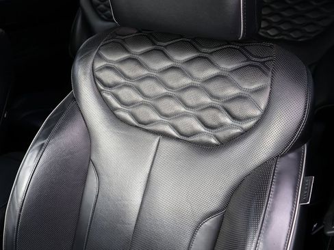 Used 2020 Hyundai Palisade Limited image 23