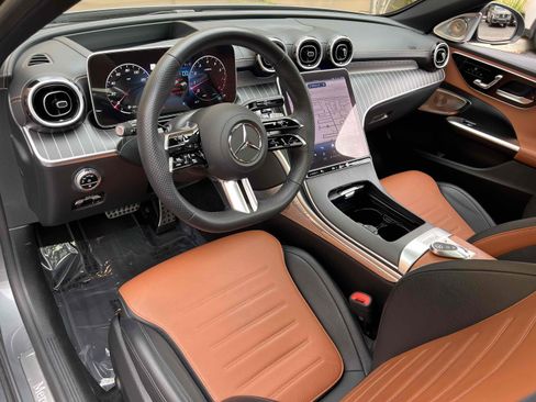 Used 2024 Mercedes-Benz C 300 Sedan image 3