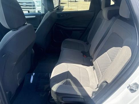 Used 2022 Ford Escape SE FWD image 24
