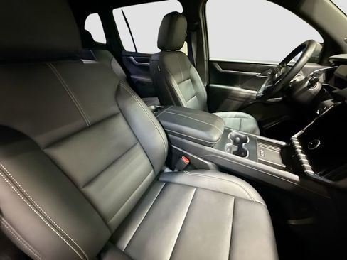 New 2025 GMC Acadia Elevation w/ Elevation Premium Package image 27