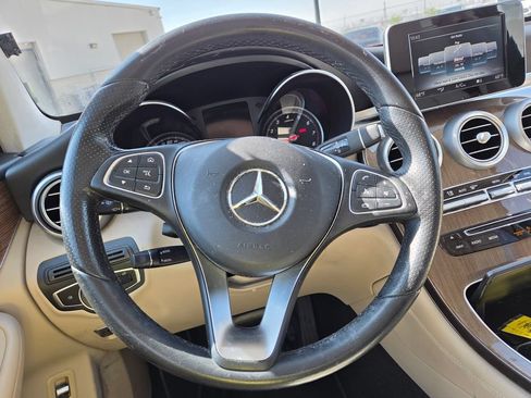 Used 2018 Mercedes-Benz GLC 300 image 19