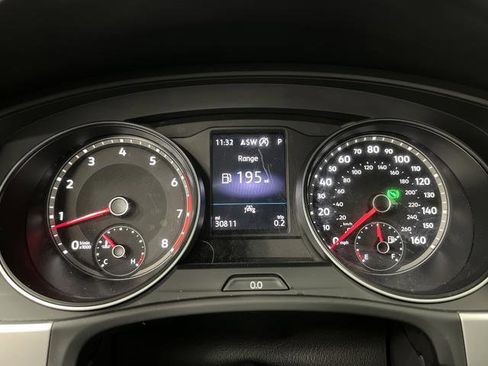 Used 2021 Volkswagen Atlas SE FWD image 16