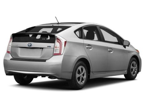Used 2015 Toyota Prius Three w/ Solar Roof Package image 2