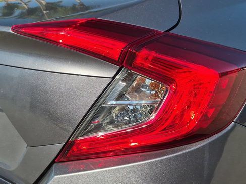 Used 2019 Honda Civic LX image 11