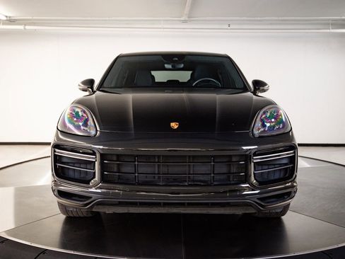 Certified 2023 Porsche Cayenne Turbo AWD/4WD image 10