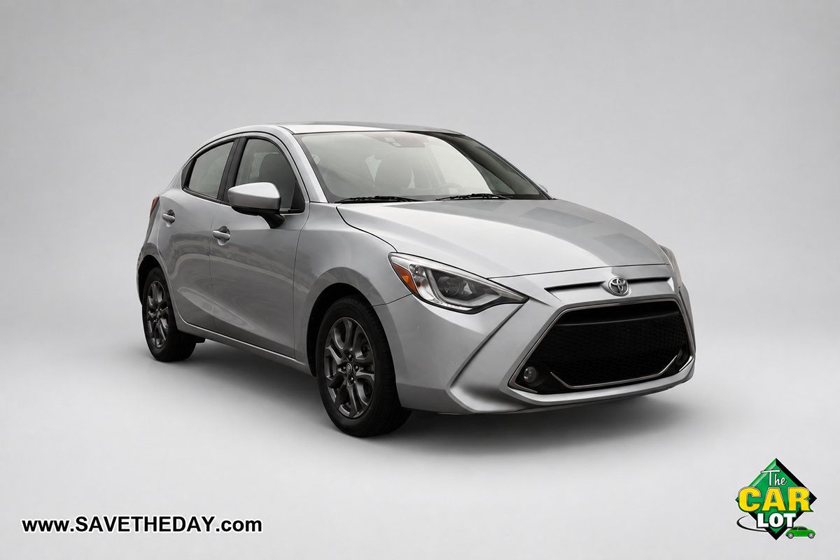 Used 2020 Toyota Yaris XLE FWD image 10