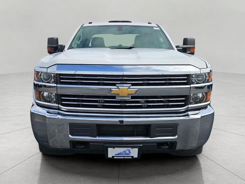 Used 2017 Chevrolet Silverado 2500 W/T w/ WT Convenience Package AWD/4WD image 3