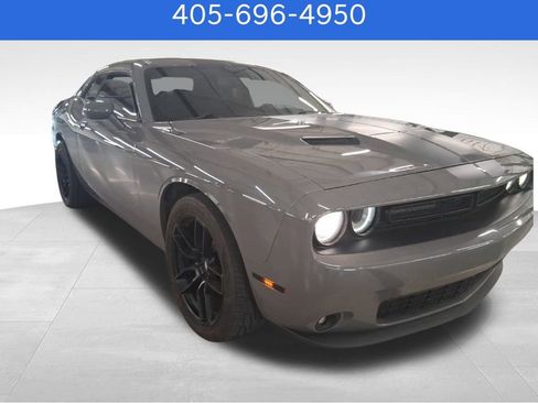 Used 2017 Dodge Challenger SXT w/ Blacktop Package image 2