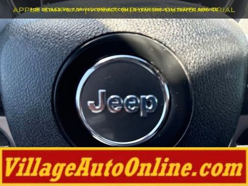 Used 2018 Jeep Grand Cherokee Altitude AWD/4WD image 20
