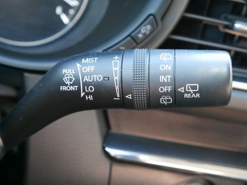 Used 2020 MAZDA CX-30 FWD w/ Preferred Package image 24